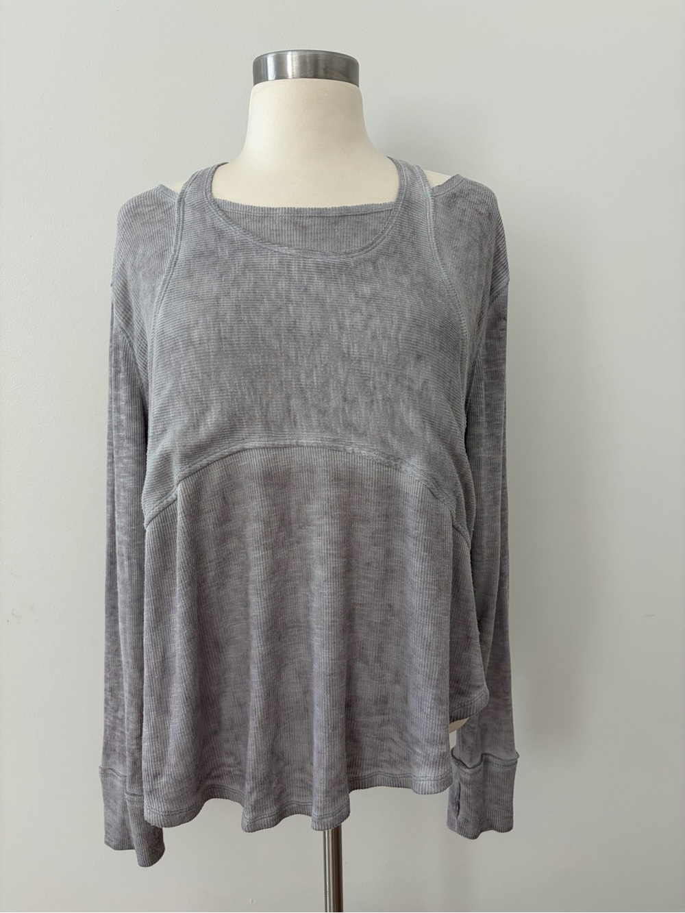 Free People Movement Zenith Tee Ash Gray Relaxed Long-Sleeve M Gorpcore Boho